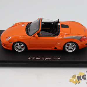 USED S=1/43 Spark スパーク S0712 Porsche ポルシェ RUF RK Spyder スパイダー Orange オレンジ 2006 中国製 現状渡しの画像3