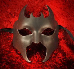  Venetian mask ( trout kela)Diavolo U