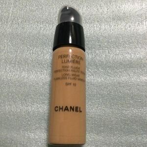 Chanel perfexion lumiere fruid 50