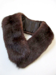 Q-2 fur tippet #OF mink 