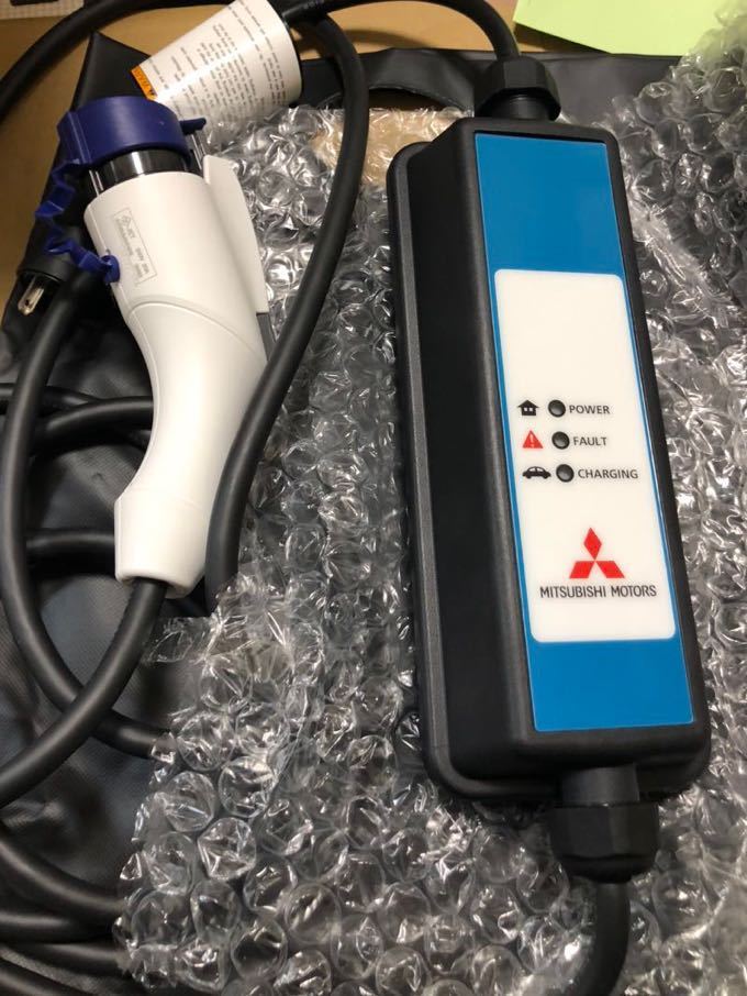 ヤフオク! -「アウトランダーphev充電ケーブル」の落札相場・落札価格