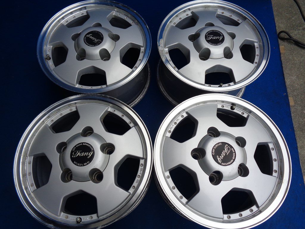 ヤフオク! -ランクル100 ホイール(ホイール)の中古品・新品・未使用品一覧