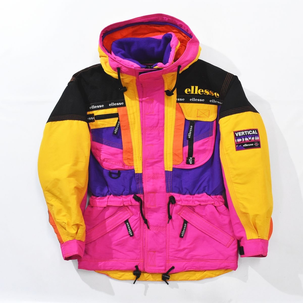 人気のレトロデザイン エレッセ ellesse 中綿 ナイロン スキー ウェア
