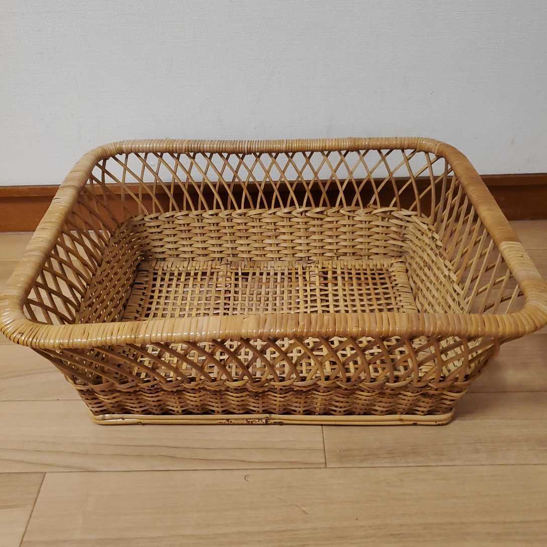 日本製 昭和レトロ・レトロポップ・ビニール編みカゴの2段BOXラック