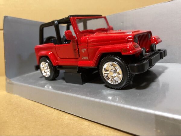 ニューレイ製 Chrysler jeep scale1/32 RED 1997 ミニカー