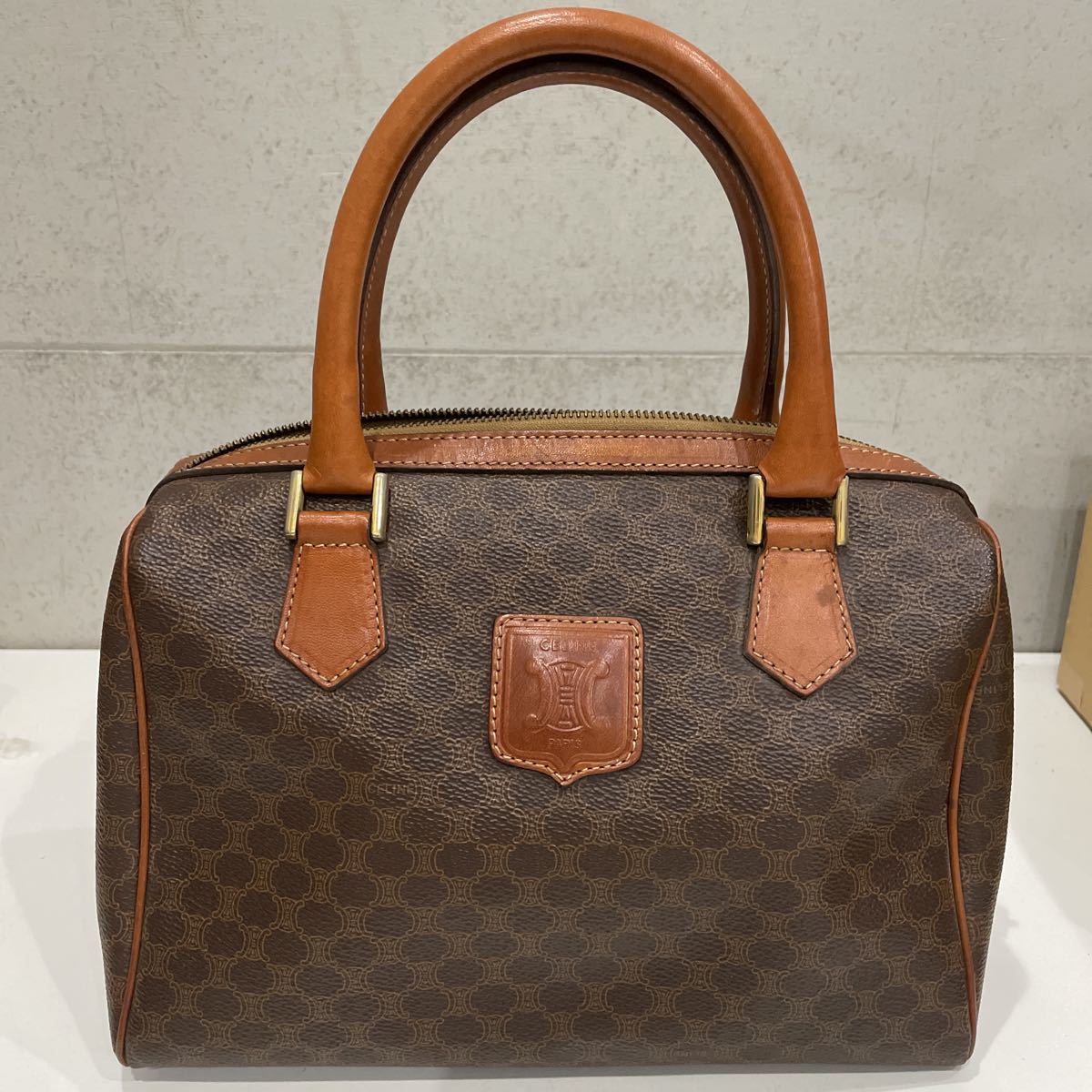 CELINE セリーヌ マカダム柄 ハンドバッグの値段と価格推移は?|668件 ...
