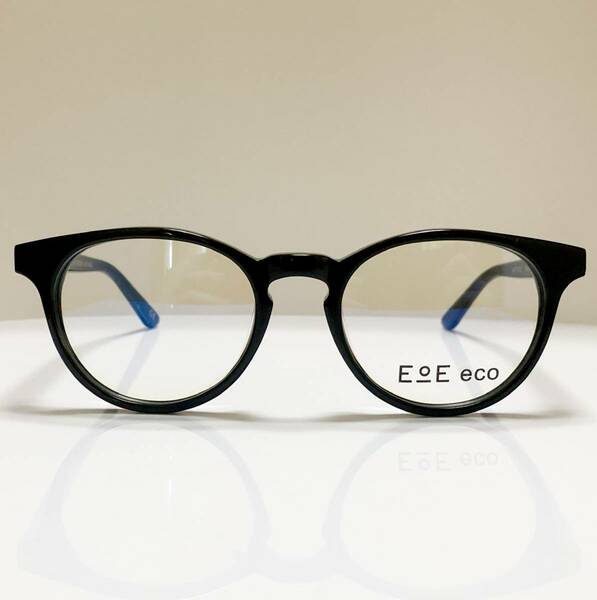 スウェーデン EOE 定価42,000円 黒メガネ キーホール型パント 純正ケースと純正クロス付き