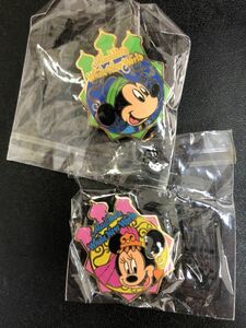 [ unused ] Disney Aladdin hole new world pin badge Mickey minnie not for sale pin z