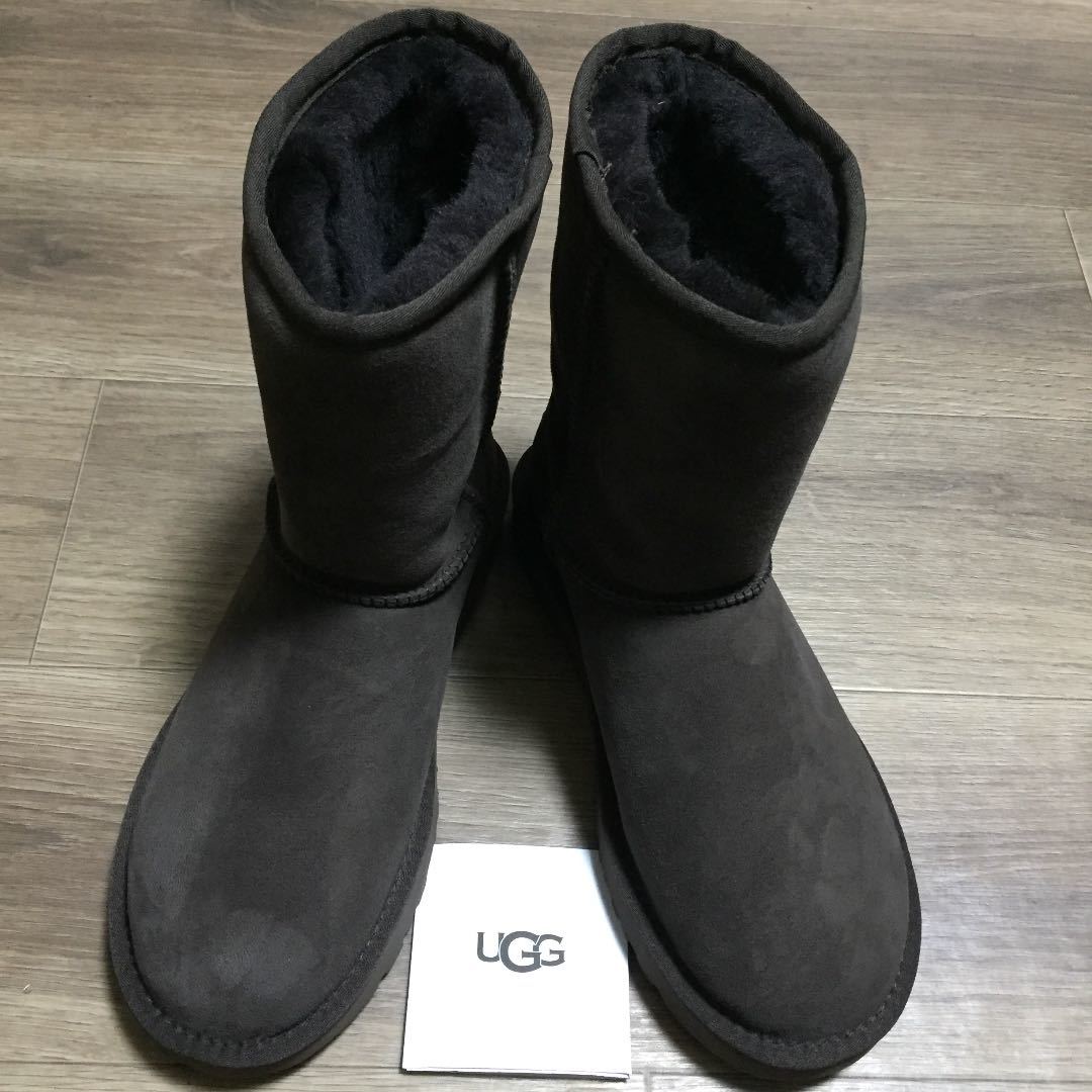 新品未使用 正規品 UGGムートンブーツクラシックミニ2 グレー 26センチ 新品未使用 正規品 UGGムートンブーツクラシックミニ2 グレー 26センチ