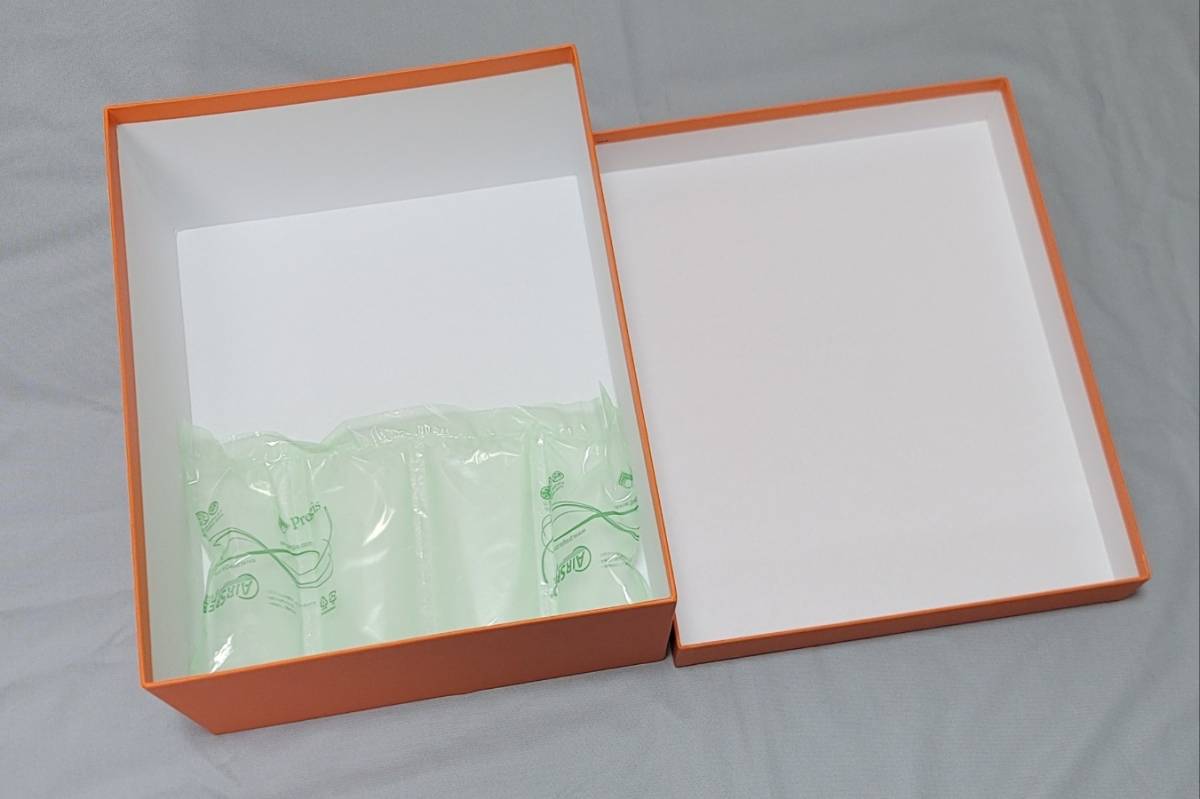 ヤフオク! -「エルメス 空箱」の落札相場・落札価格