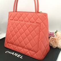 【正規品】■極美品■1円■CHANEL シャネル 復刻トート キャビアスキン トートバッグ ハンドバッグ ゴールド金具 シリアルあり 保存袋 _画像2