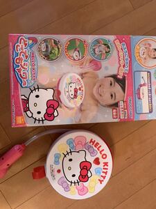  used Hello Kitty anywhere shower bath playing pool playing toy 