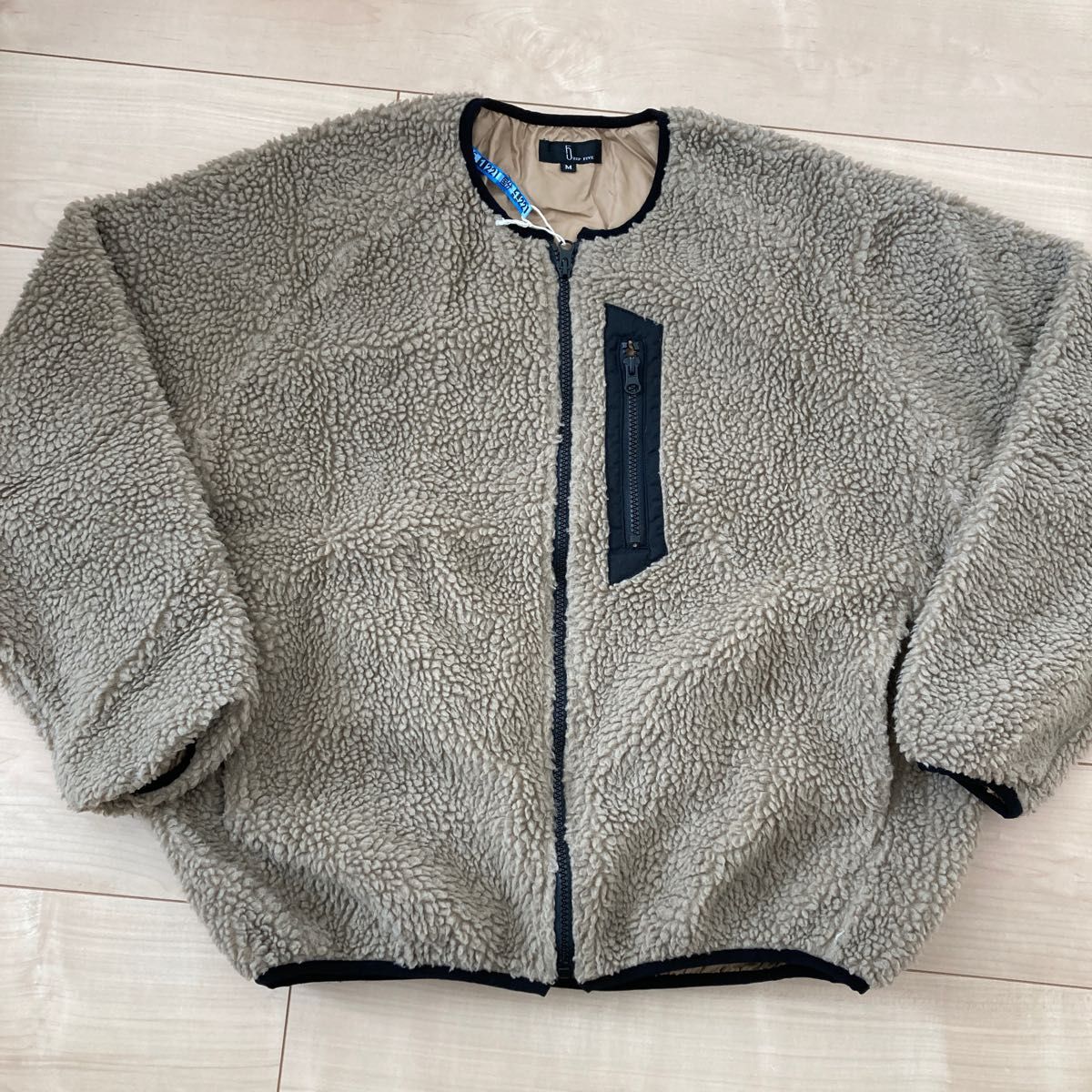 新品未使用 RAWTUS SQUARE HEM ZIP UP CARDIGAN レディース