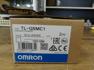 たぶん 未使用 オムロン OMRON 角柱型 近接センサ TL-Q5MC1