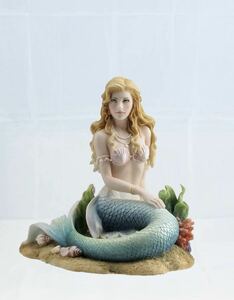  mermaid Princess person fish . objet d'art image interior beautiful person fish .