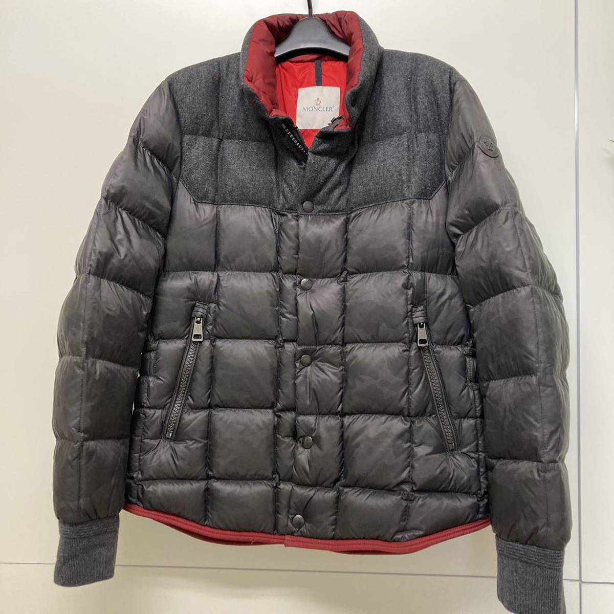 ショッピング取扱店 モンクレール ダウン G32-003 美品 dvap.uach.cl