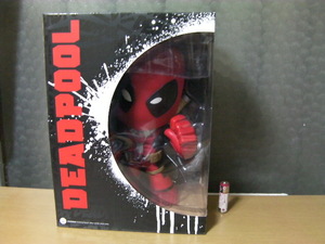 希少　正規品　新品 未開封　デッドプール　フィギュア　25センチぐらい　デフォルメフィギュア マーベル　 Deadpool