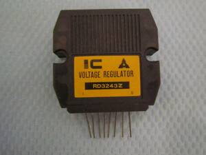 VOLTAGE REGULATOR RD3243Z 電圧レギュレータ