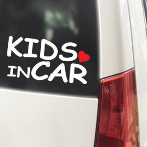 KIDS IN CAR ハート付/ステッカー(白)cmc-heart/15cmキッズインカー、ベビーインカー 、BABYINCAR//