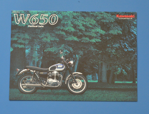 カワサキ　W650　KAWASAKI　W650　平成11年2月　カタログ　美品　バーチカルツイン　空冷4ストローク2気筒　SOHC4バルブ【K1980-40】