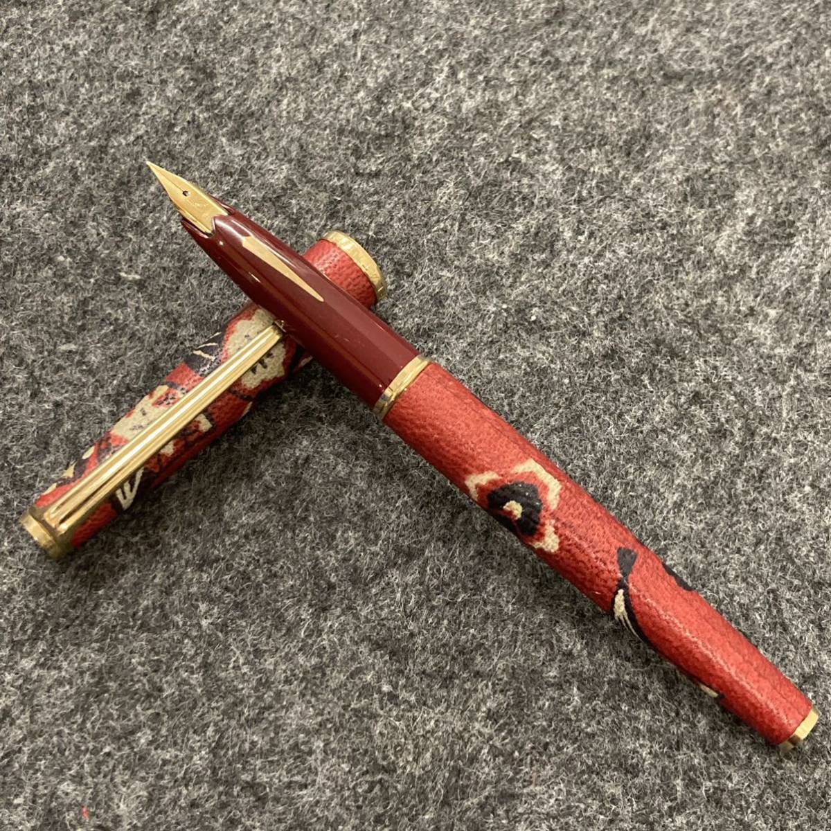 ヤフオク! -「プラチナ万年筆 花柄」の落札相場・落札価格
