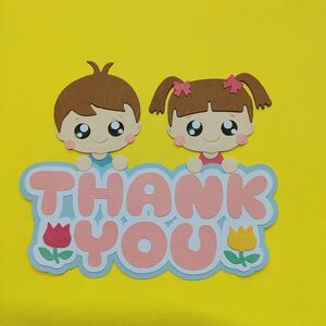 『Thank you』チューリップ男の子と女の子付 カットフォント ありがとう クラフトパンチ ダイカット