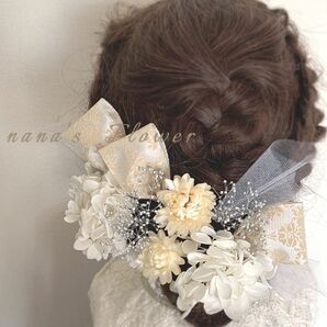 ヘッドドレス　White ribbon 髪飾り　ヘアアクセサリー　結婚式　卒業式　成人式　ドレス　袴　振袖　着物