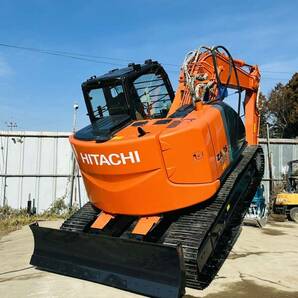 日立 HITACHI ZX135UR-3 重機 ユンボ ウィンチ・ハイスピード・バックカメラ・配管付 イワフジグラップル 美品の画像3