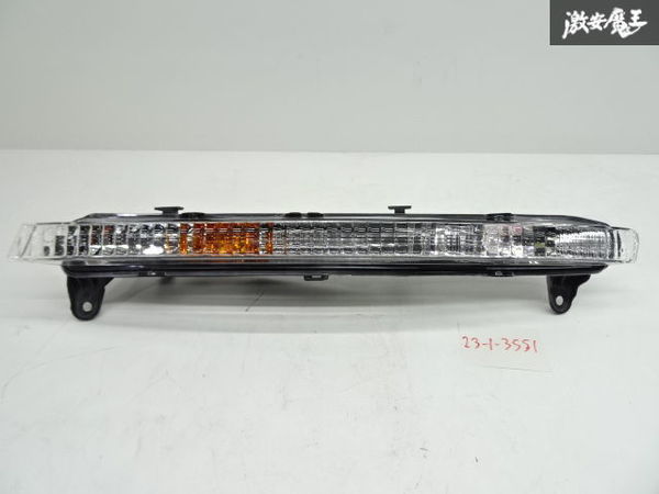 アウディQ7 2010年式 4LBHKS アウターハンドル 【まとめ買い】 11100円