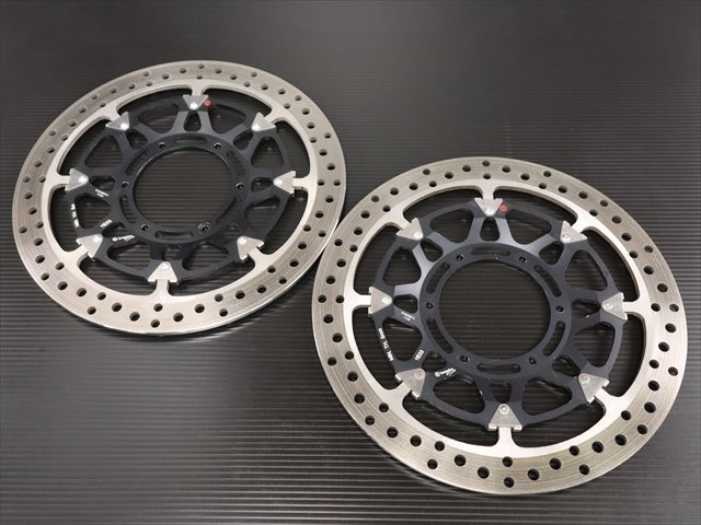 人気No.1】 CBR1000RR SC57 後期用の純正ブレーキディスク、左右1