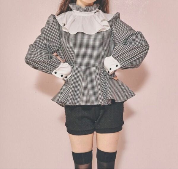 treaturself flare collar peplum heroine tops