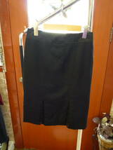 【0118-9】Pinky&Dianne 　黒スカート　サイズ36_画像1