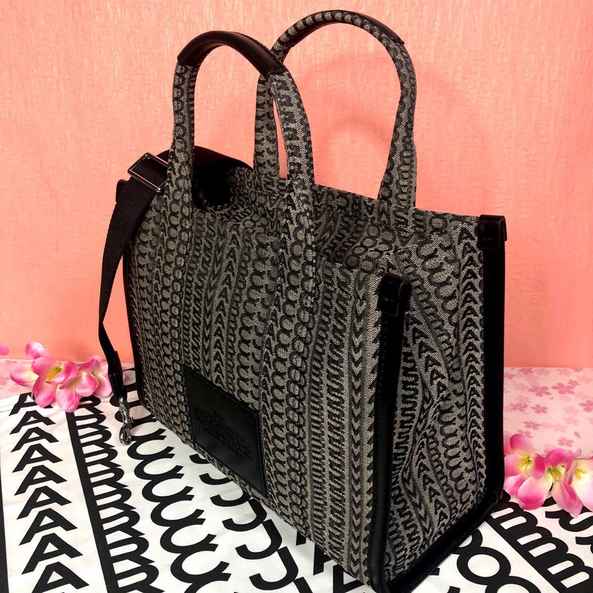 MARC JACOBS マーク ジェイコブス ザ モノグラム トート バッグ 黒