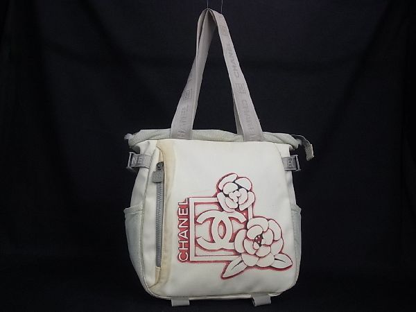 ヤフオク! -「シャネル スポーツ バッグ」の落札相場・落札価格