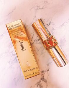 YSL ルージュヴォリュプテ　ロックシャイン1