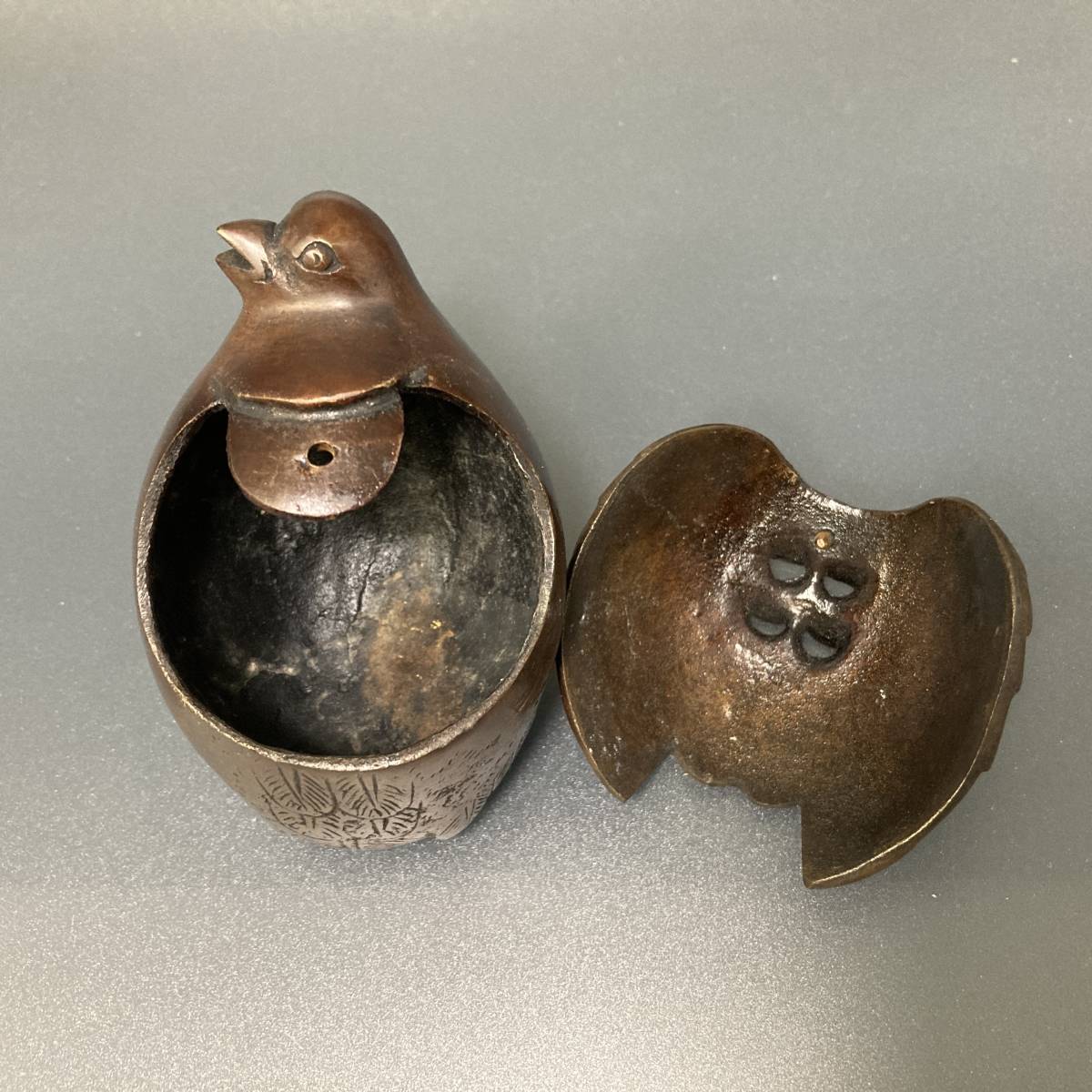香爐,明治金工長谷川摄津掾晴定作古銅製,極細工,高11cm幅20cm重1600