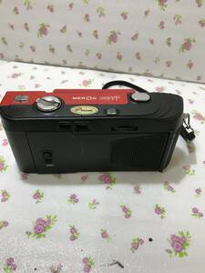  compact camera MERD 35WF red 
