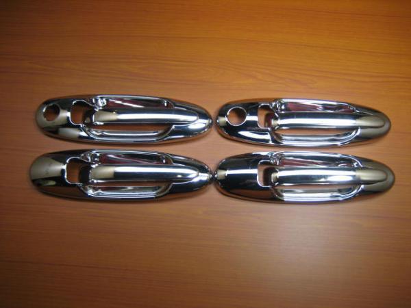 新品未使用】100系ランクル メッキドアハンドルフルセット トヨタ純正