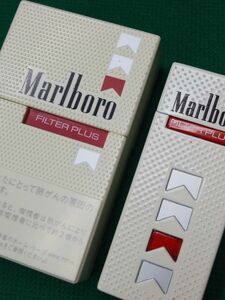 マールボロ/Marlboro◆携帯灰皿&ガスライター◆販促品◆未使用②