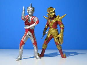  Ultraman : фигурка коллекция (2 body )/ Ultraman Ace & Ace killer 