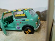 ■ CORGIコーギー『1/36 04431 MIGHTY MINIS RACING CAR No.79 SAM ROACH マイティミニズ レーシングラリーミニカー』_画像3