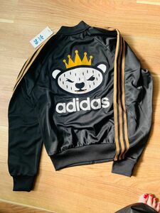 アディダスadidasオリジナルス レアNIGOジャージジャケット、ジャージズボン上下セットブラック黒xゴールドラメ新品、タグ付き