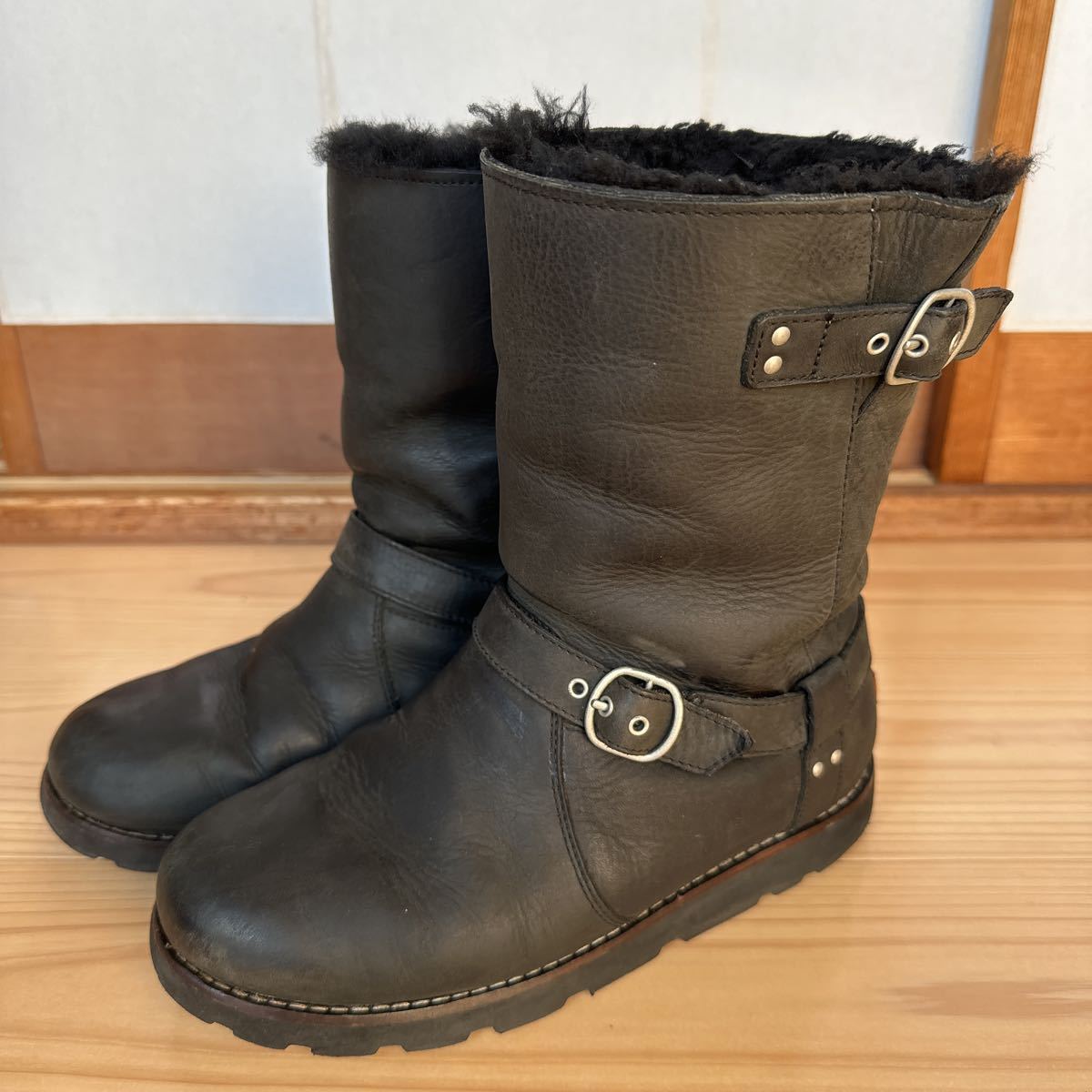 ヤフオク! -「エンジニアブーツ」(UGG オーストラリア)の中古品・新品