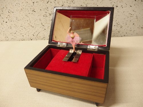2025年最新】昭和レトロ バレリーナオルゴールの商品を探す 2025年最新】昭和レトロ バレリーナオルゴールの商品を探す