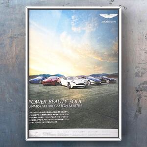 В то время Aston Martin Advertising / Vanquish DB9 V8 V12 Vanquish Rapido Rapido S C197 Mercedes Benz Catalog Old Car