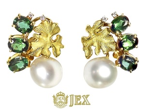 South Sea Pearl K18 White Butterfly pearl green tourmaline diamond earrings . earrings NO.127523