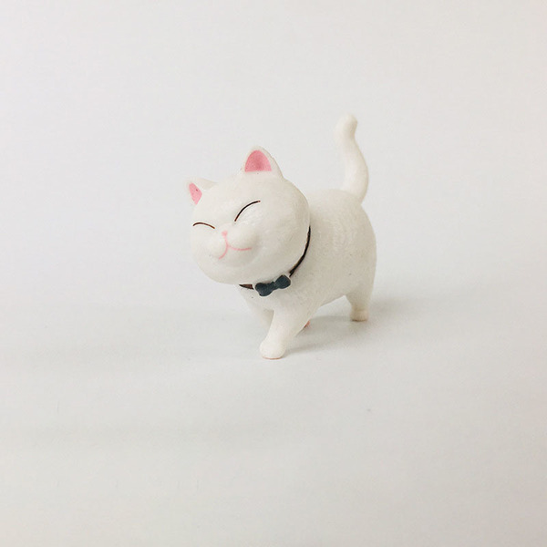 猫　置物　飾り　アクセサリー インテリア 猫 白猫 シロネコ
