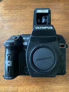O001-E3-1 OLYMPUS製デジタル一眼レフカメラボディ E-3