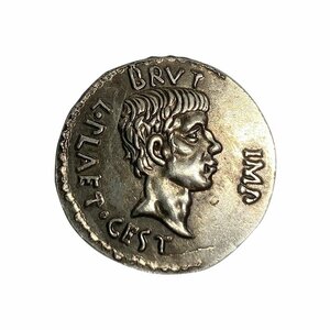 レプリカ ブルータス デナリウス 短剣 古代ローマ 銀貨 硬貨 コイン アンティーク キーホルダーペンダントお守りなどに RM30