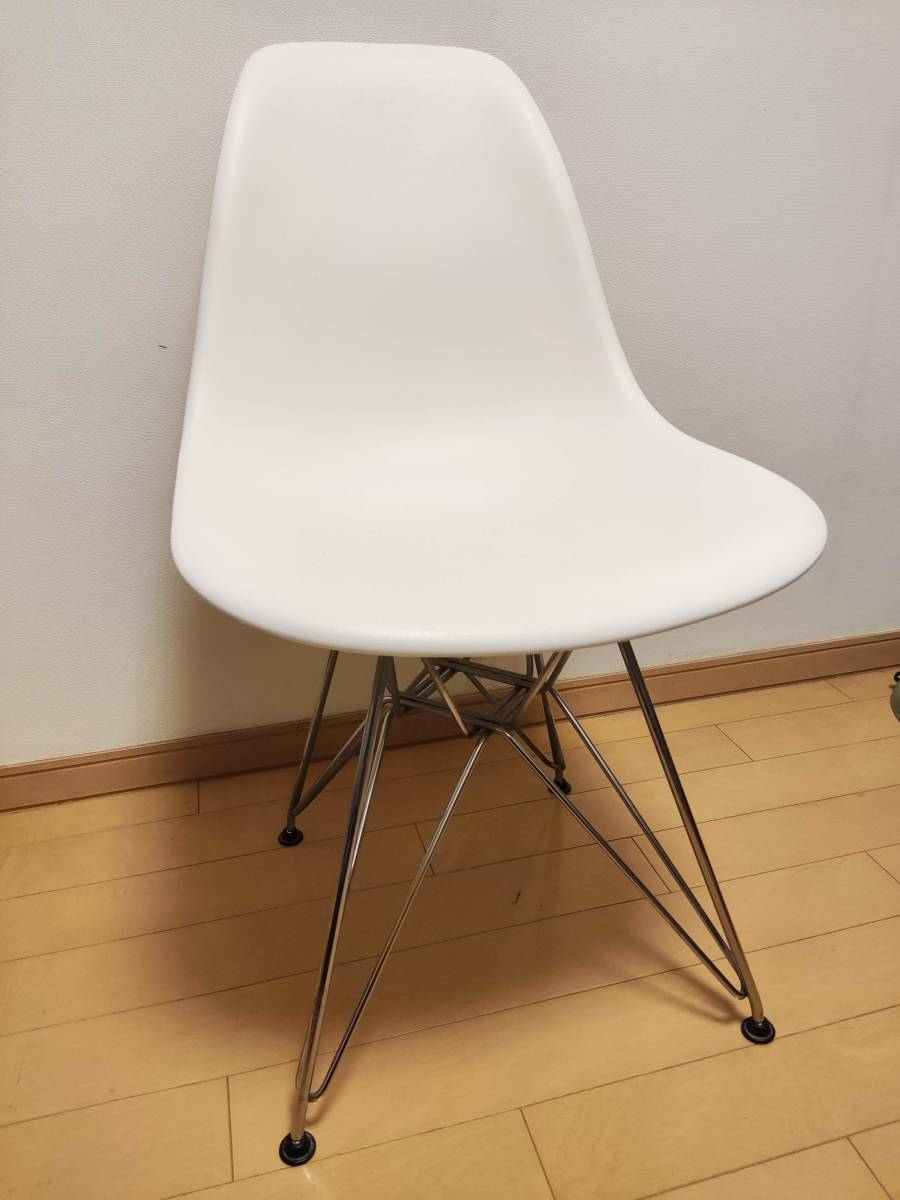 ヤフオク! -「vitra シェルチェア」の落札相場・落札価格